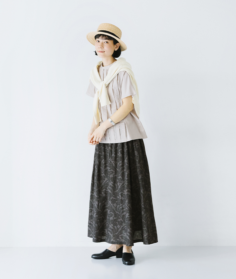 LILASIC　レースプリントギャザースカート(ブラック)の紹介