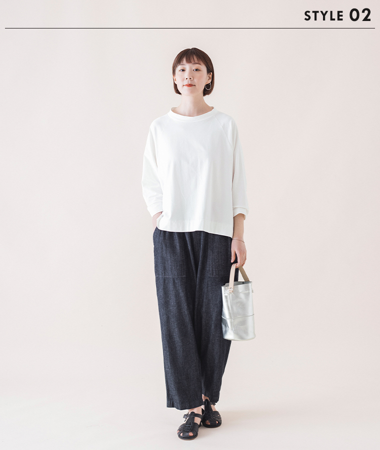 &yarn　ラグランワイドTシャツ(オフホワイト)　の着こなし