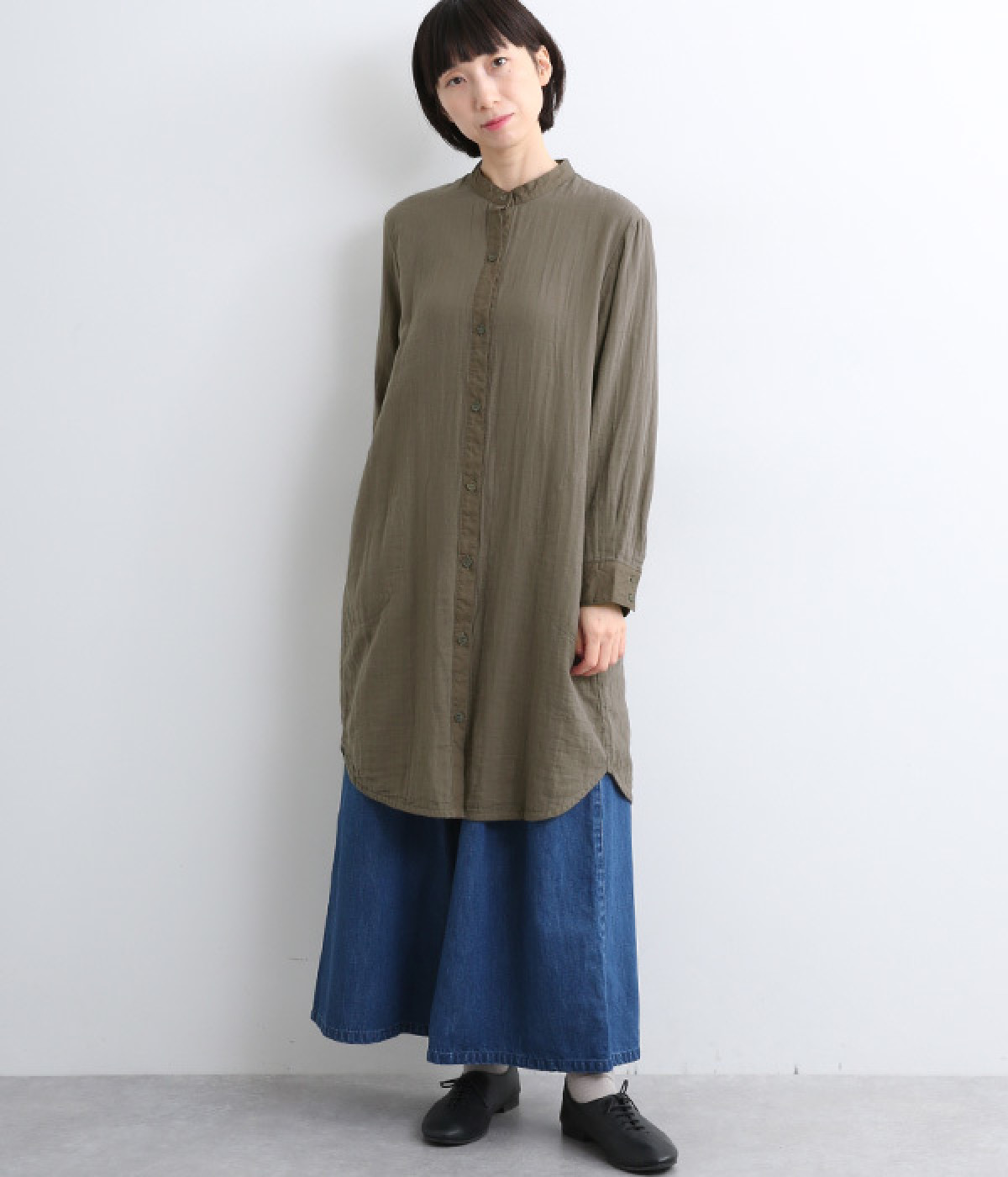 ダブルガーゼバンドカラー前開きワンピース(ダークグレー-ONESIZE)