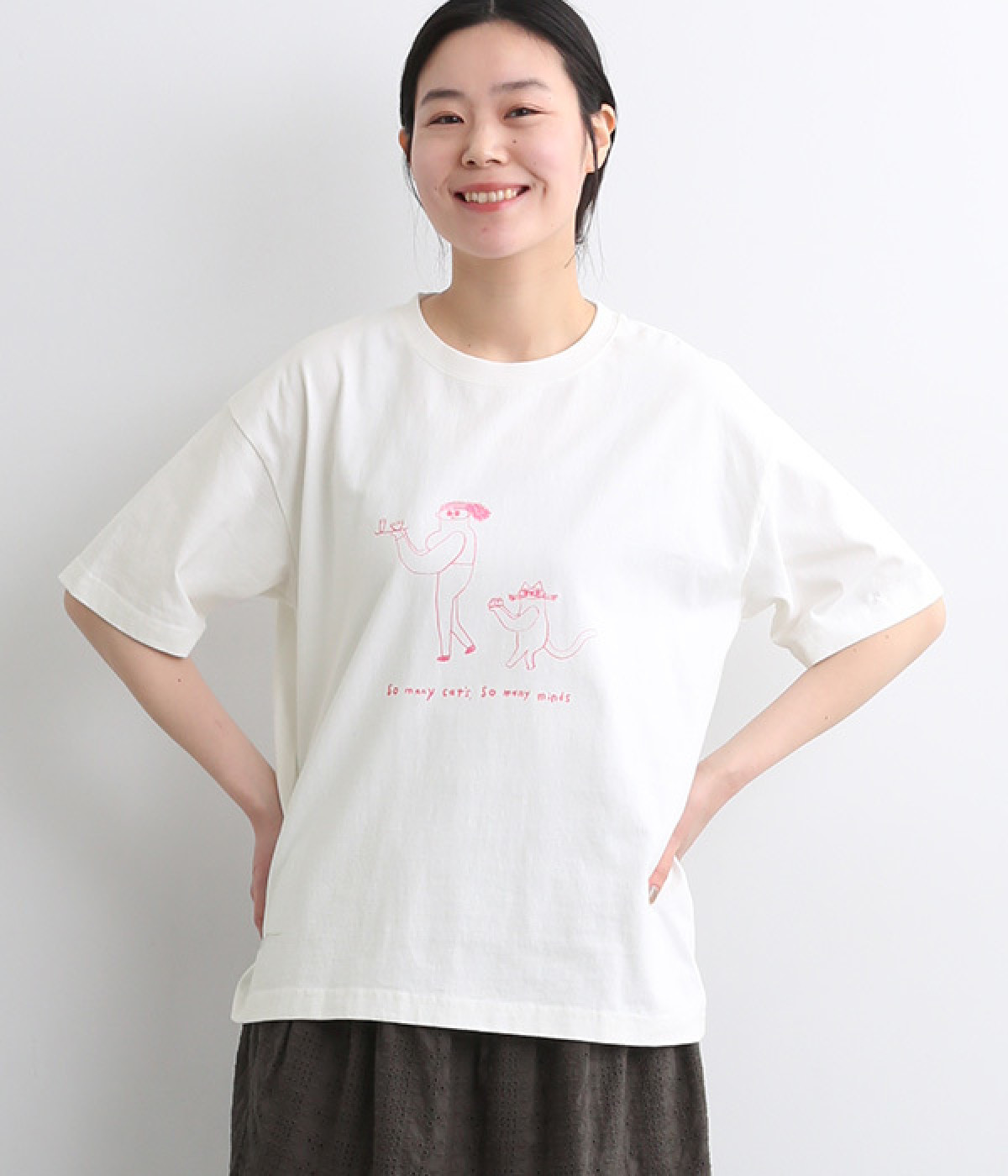 【maboさんコラボ】プリントTシャツ　ガール＆キャット(オフ×ピンク-ONESIZE)
