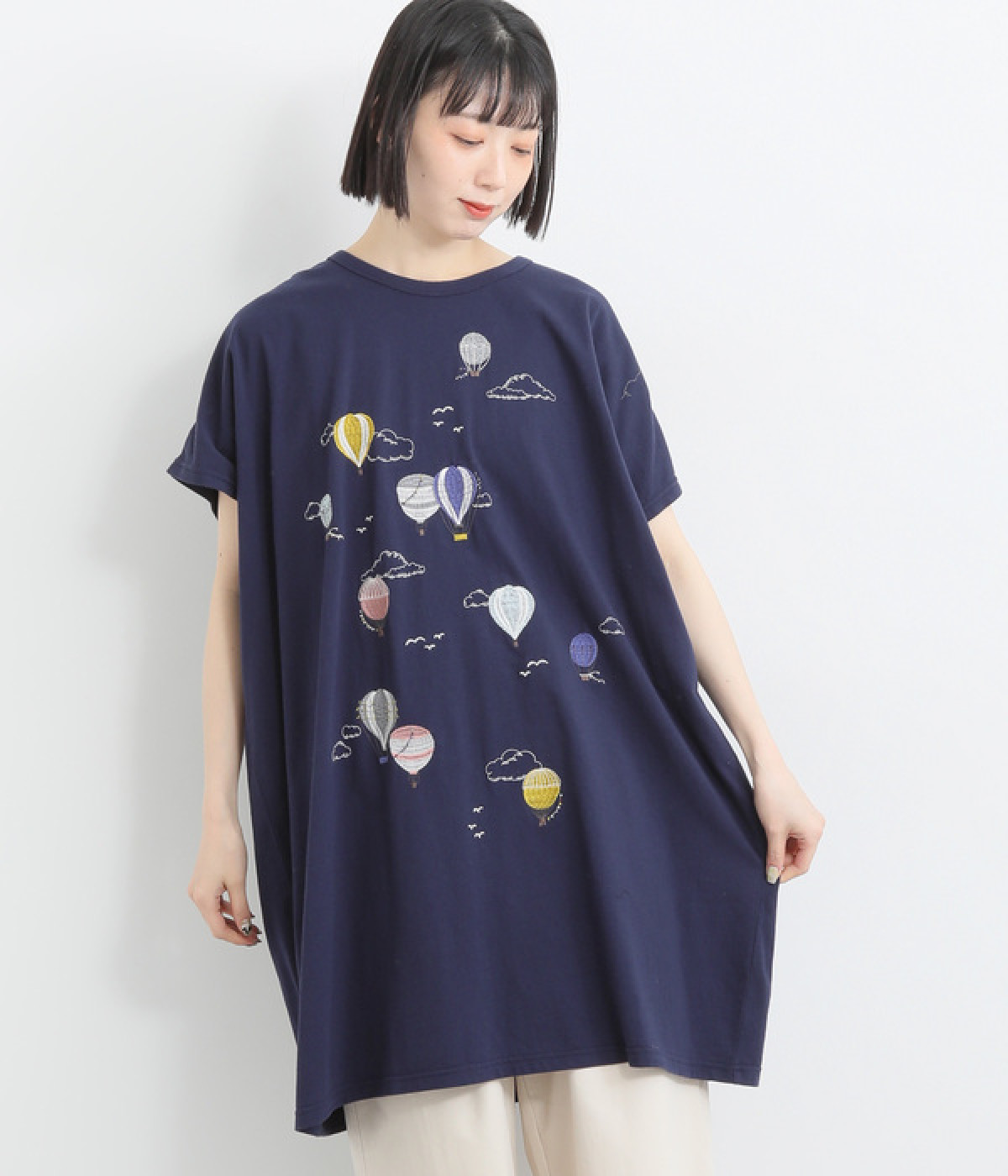 コットンさらさら天竺気球刺繍ドルマンチュニック(ネイビー-ONESIZE)