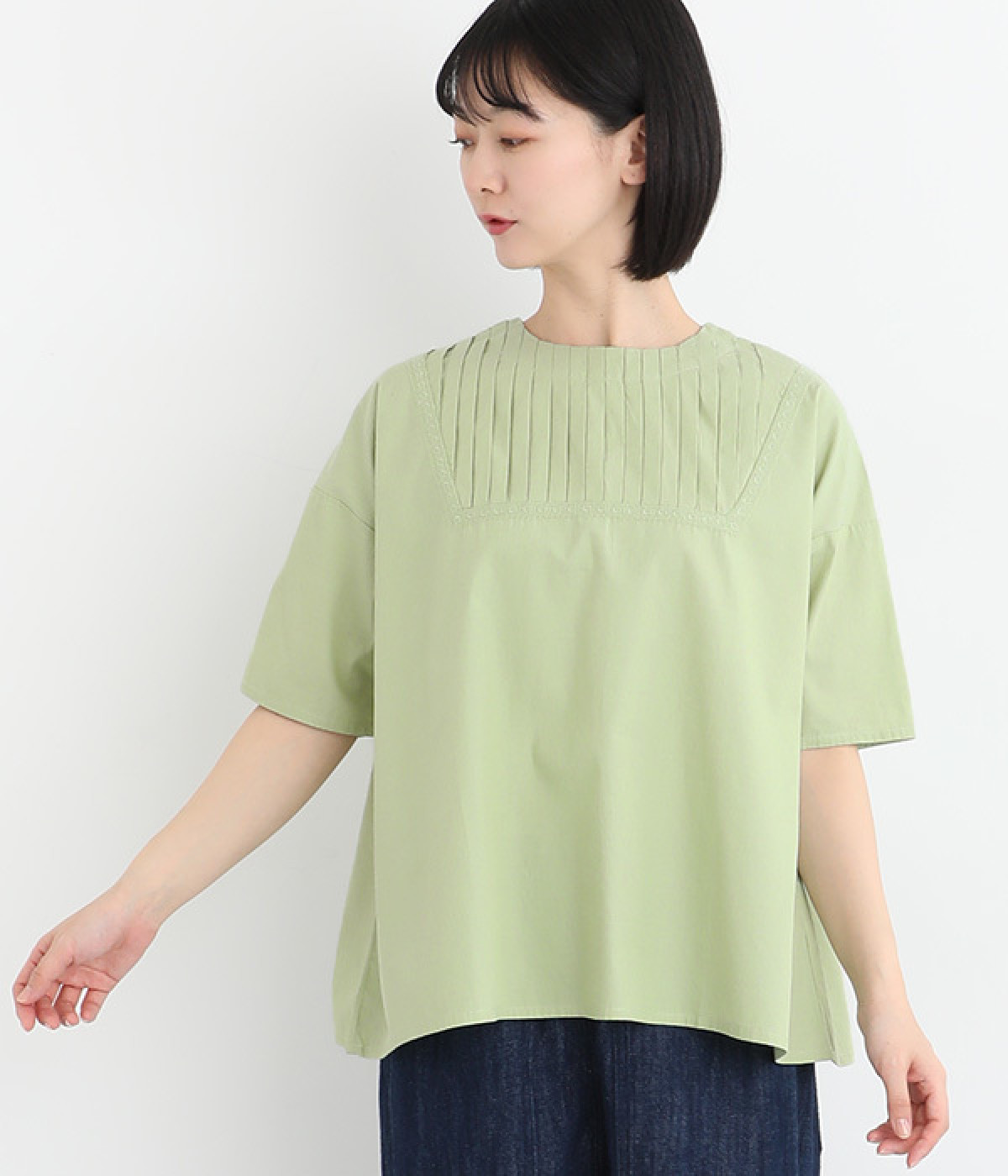 コットンシャンブレーお花レース風刺繍ブラウス(オリーブ-ONESIZE)