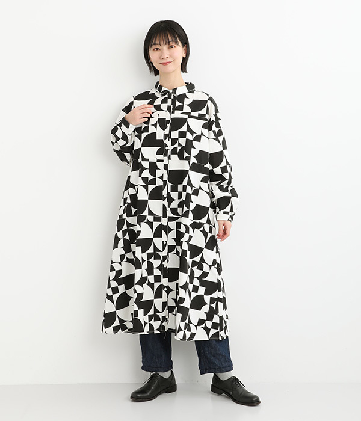 コットンツイル変形ドットプリント切替ワンピース(ホワイト-ONESIZE)