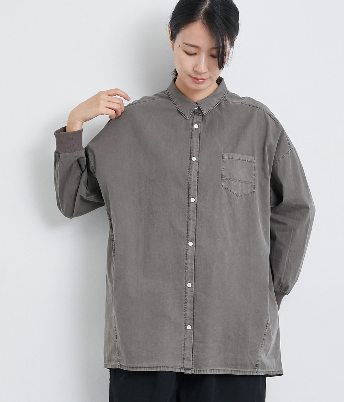 オックスピグメント加工チュニックシャツ(チャコール-ONESIZE)