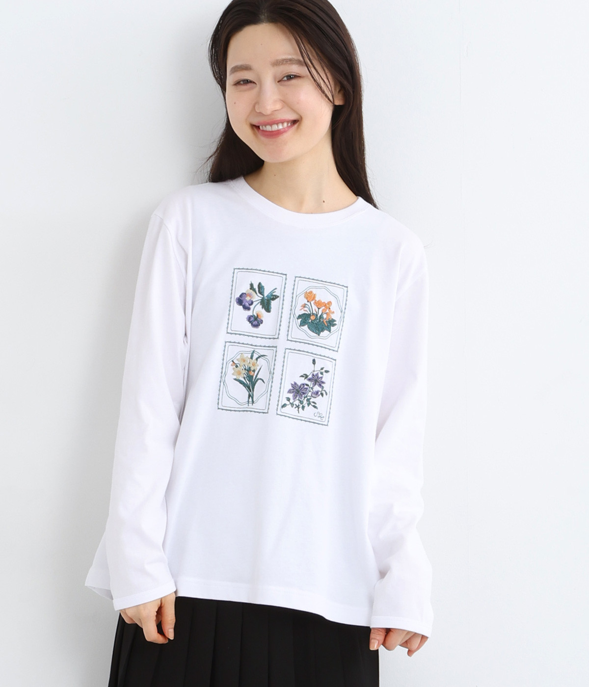 40番手プレーティング天竺ミュージアムフラワー刺繍ロングスリーブカットソー(ホワイト-ONESIZE)