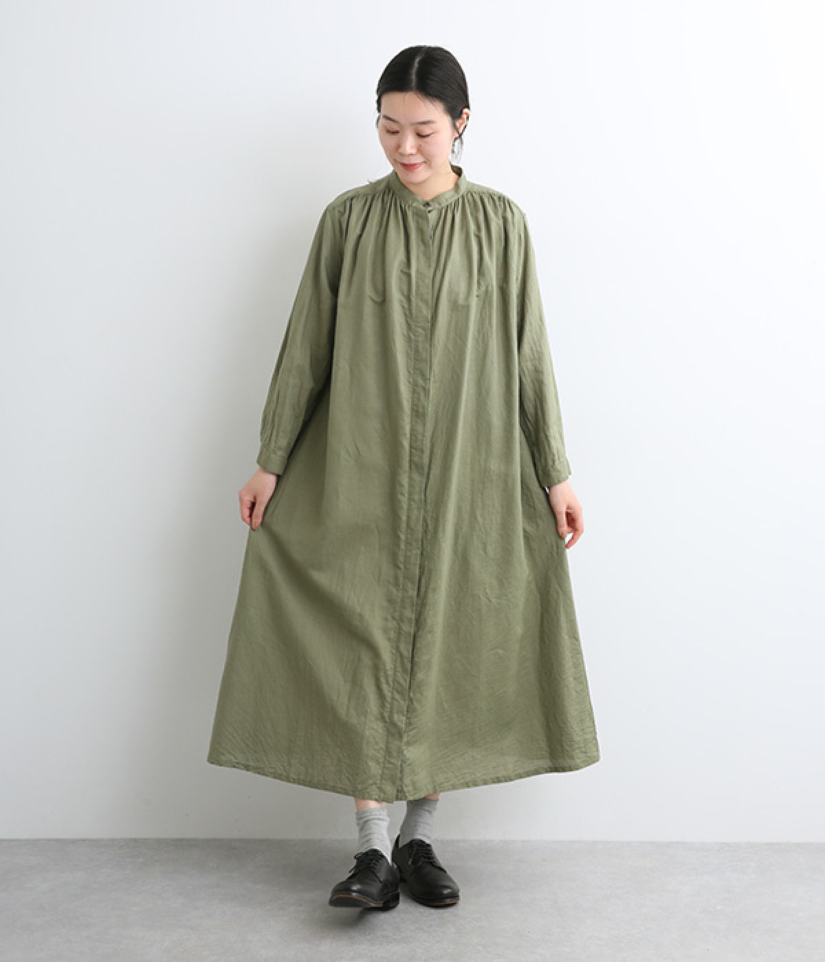 コットンリネンギャザーワンピース(カーキ-ONESIZE)