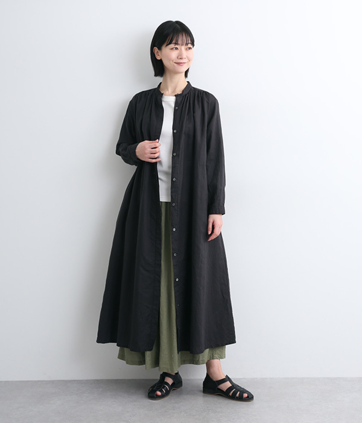コットンリネンギャザーワンピース(ブラック-ONESIZE)