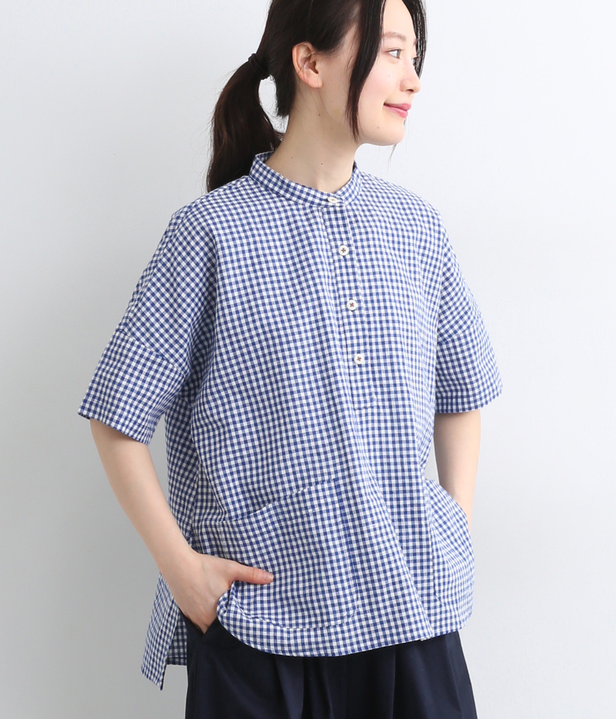 コットンリネンギンガム　ワークプルオーバーブラウス(ブルー-ONESIZE)