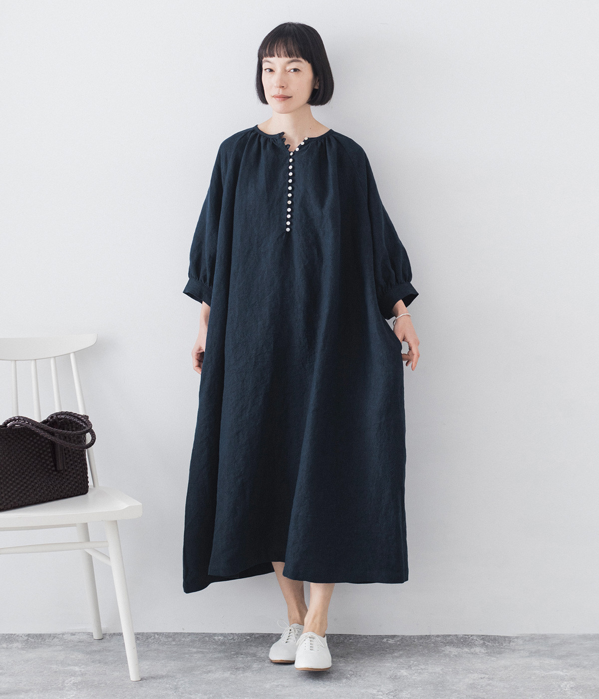 別注｜リネン多釦ワンピース(ネイビー-ONESIZE)