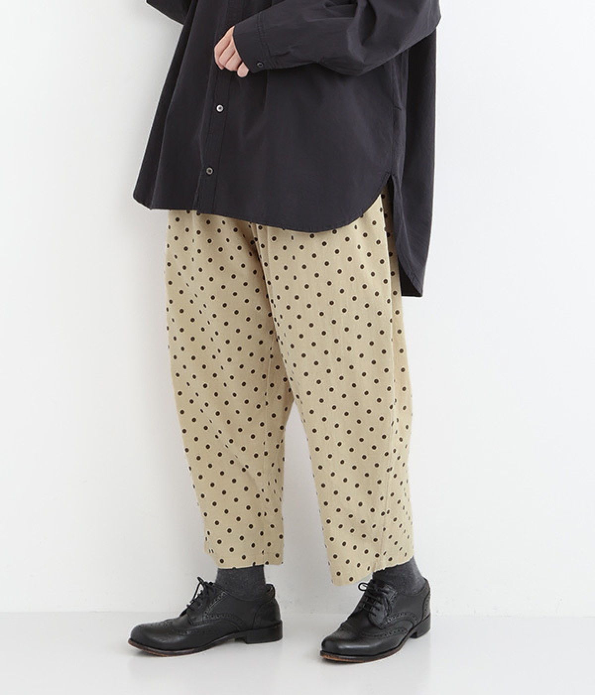 コットンリネンドットプリント　istaパンツ(ベージュ-ONESIZE)