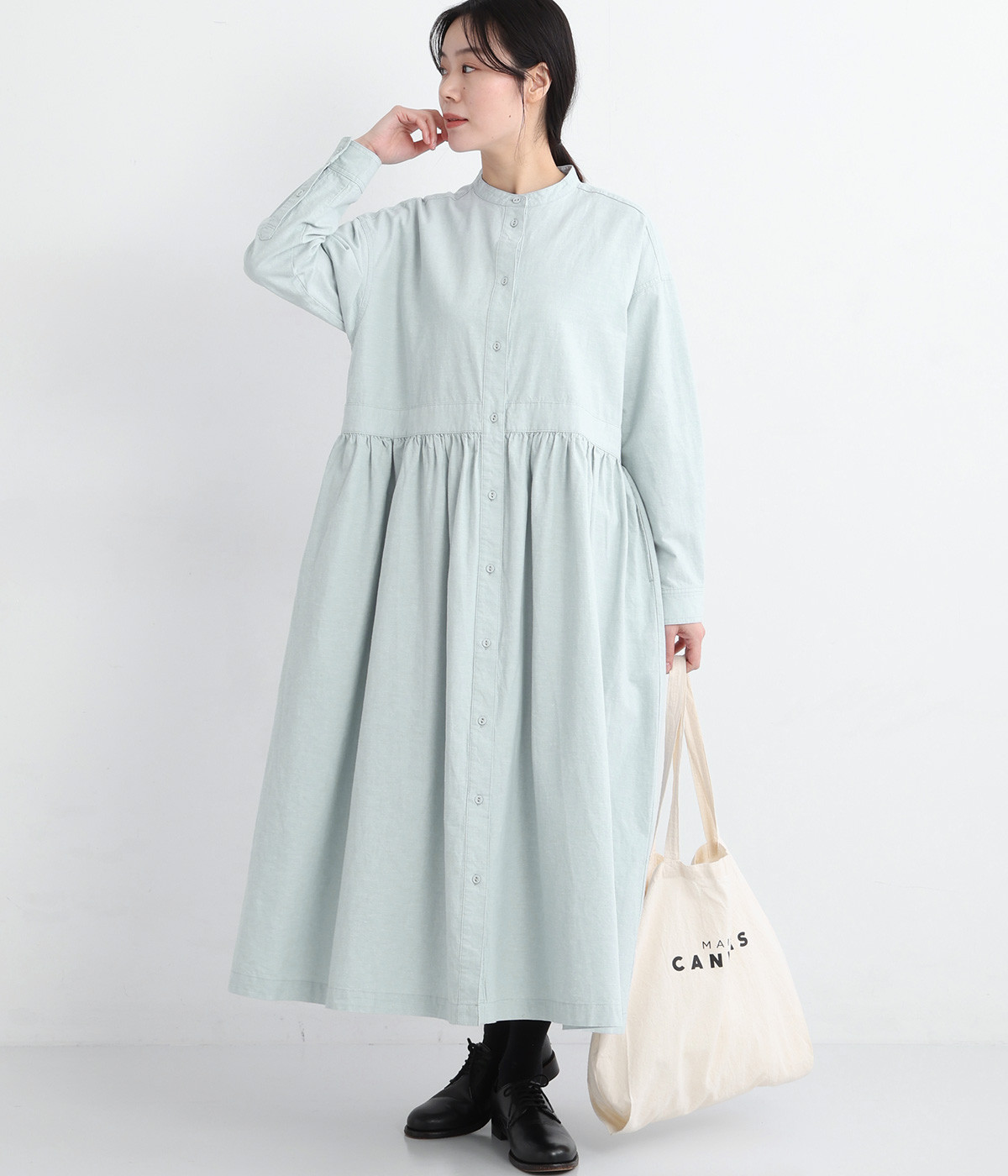 コットンリネンスラブデニム　ギャザーワンピース(ライトブルー-ONESIZE)