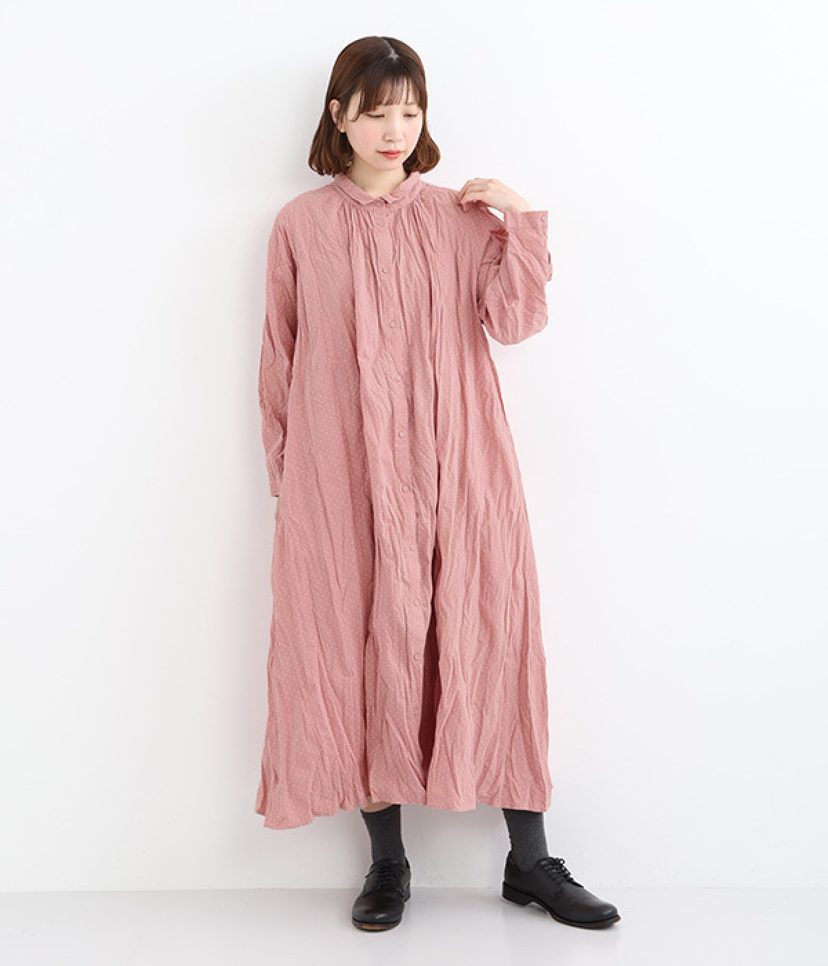 ピンドットクリンクル　ネックギャザーワンピース(ピンク-ONESIZE)