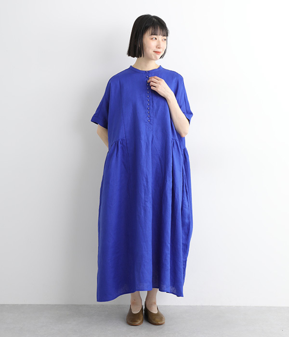 平織りリネン　多ボタンワンピース(ブルー-ONESIZE)