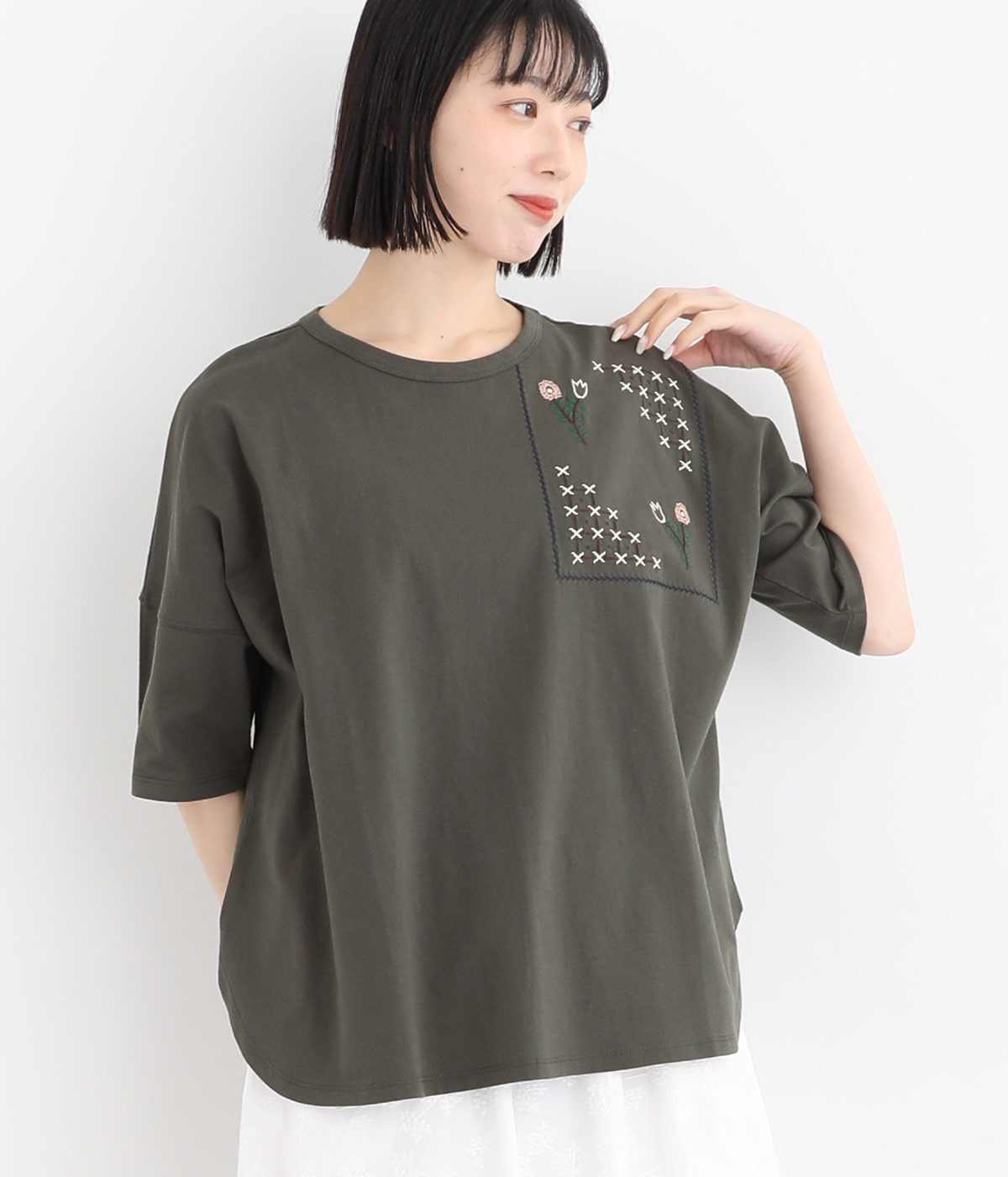アンティーク風ステッチ刺繍ドルマンＴシャツ(ダークグレー-ONESIZE)