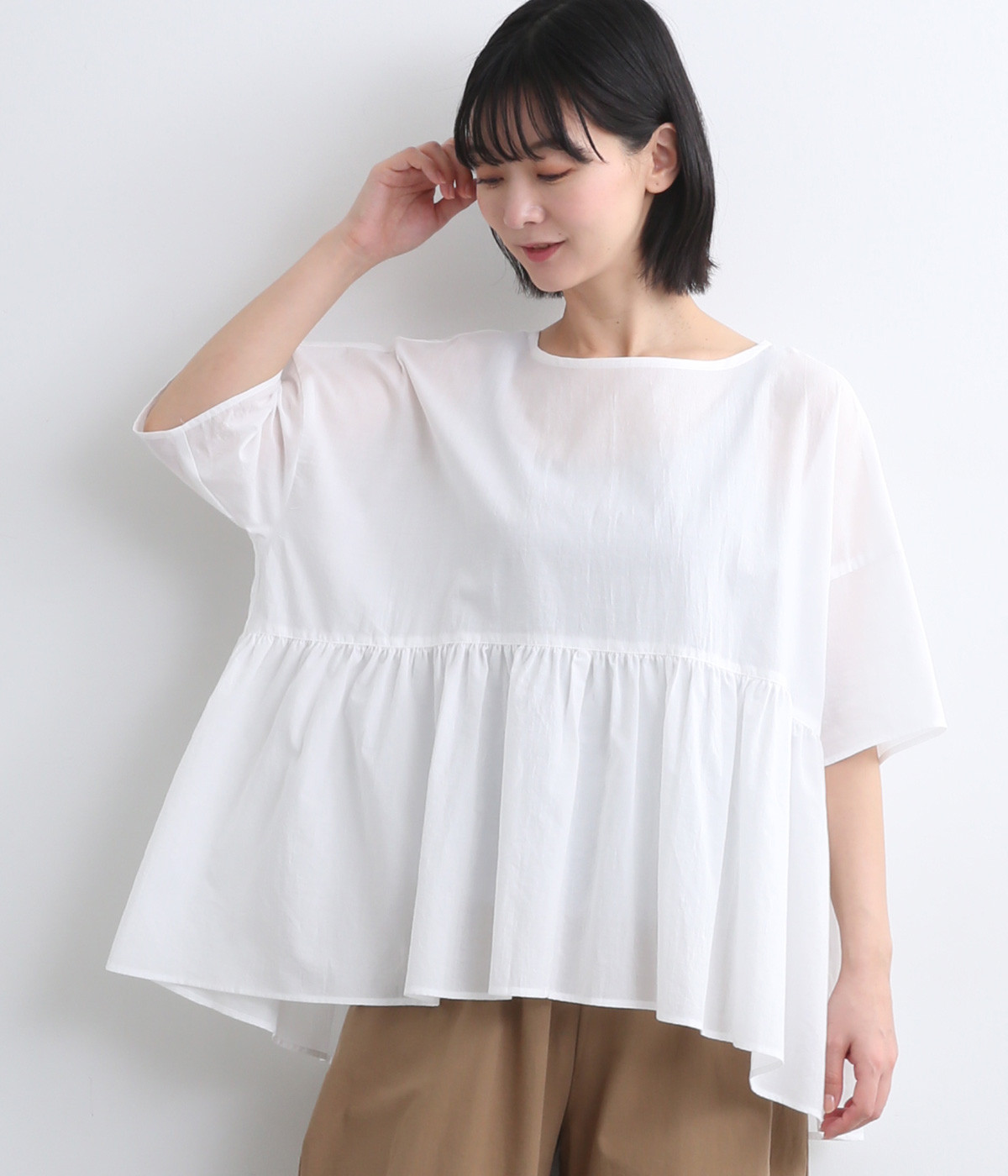 ギャザー切替ペプラムブラウス(オフホワイト-ONESIZE)