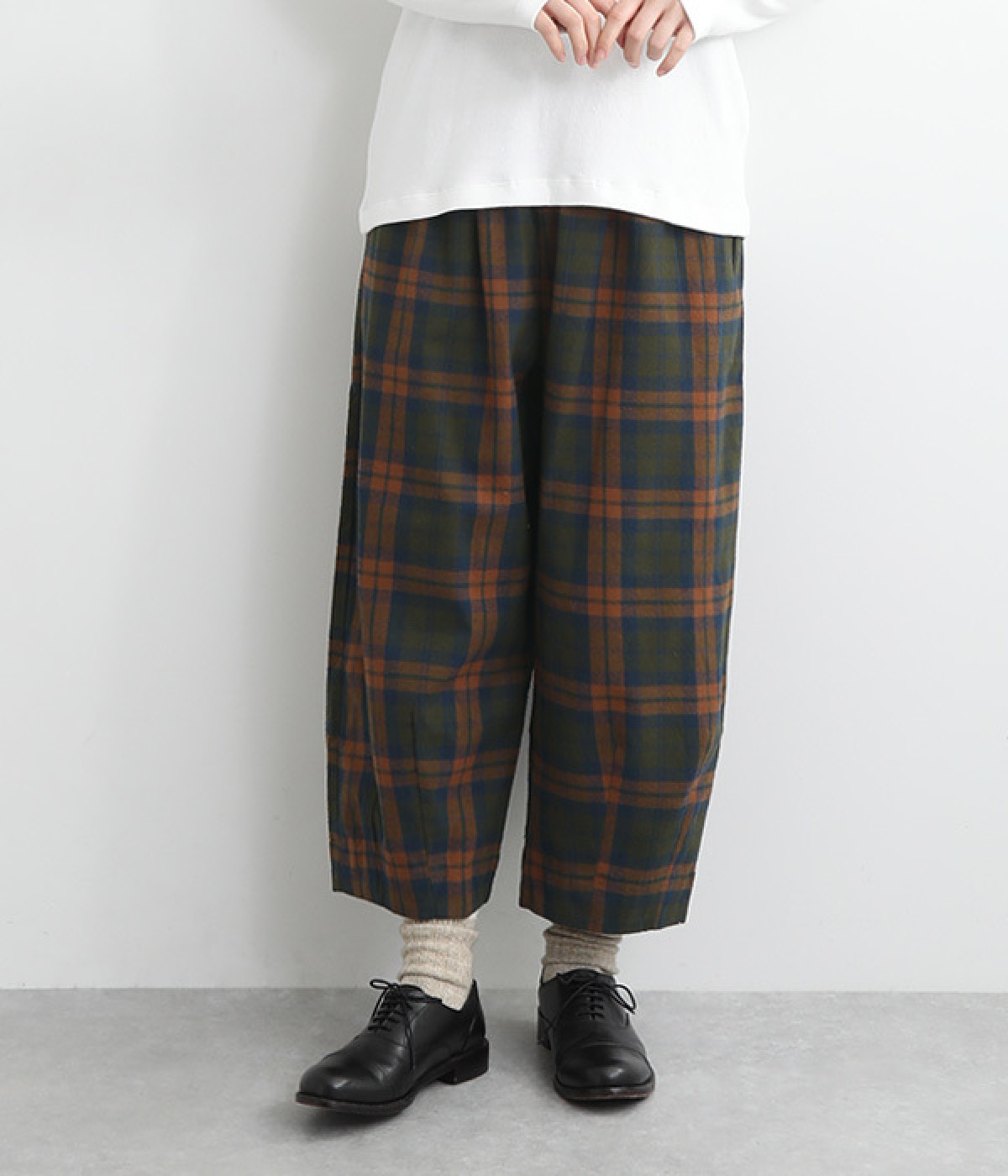 コットンチェック裾タックパンツ(ブラウン-ONESIZE)