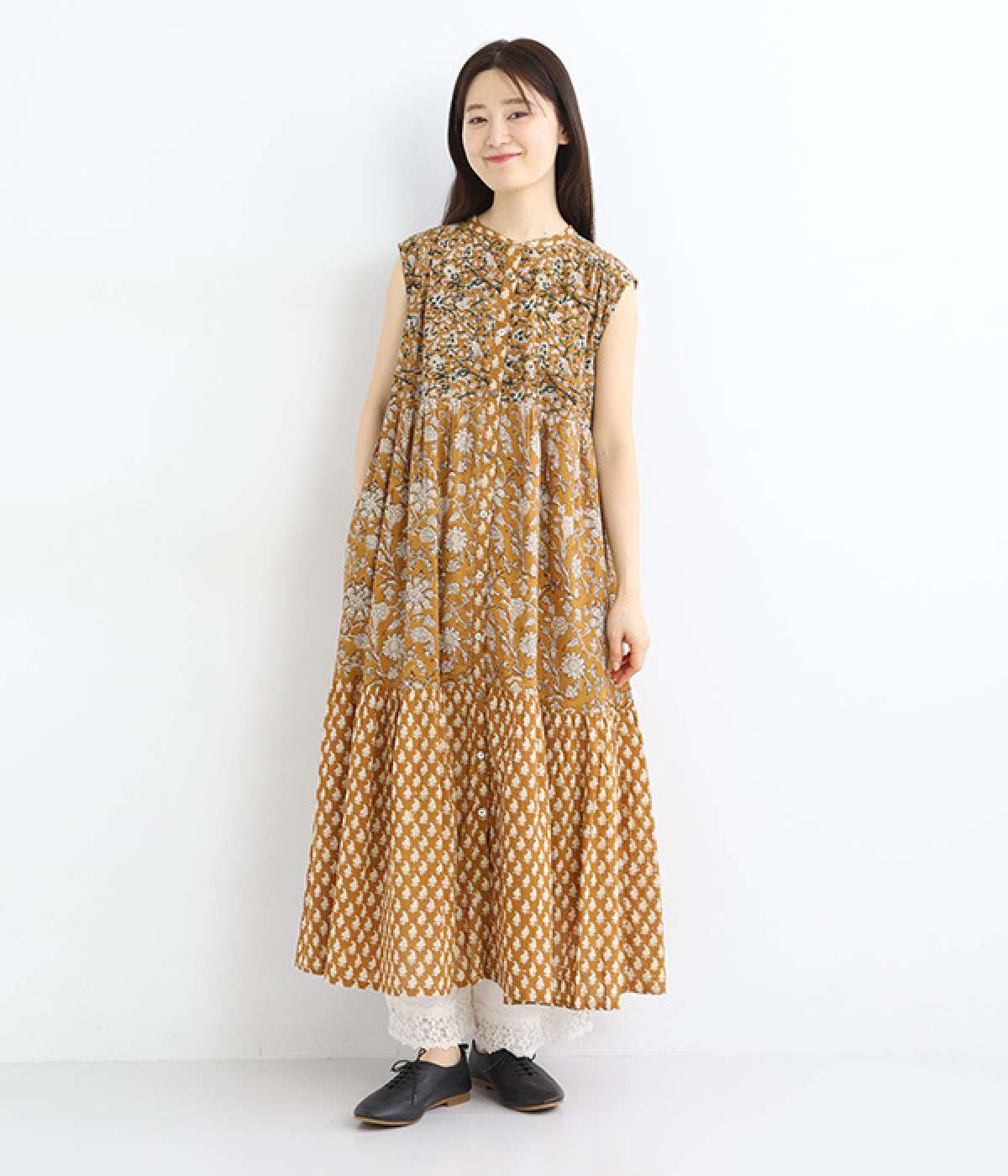 【Shanti Shanti】コットンボイル・キャンブリックシックブロックティアードワンピース(マスタード-ONESIZE)